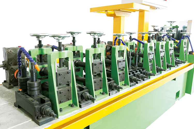 pipe welding mill