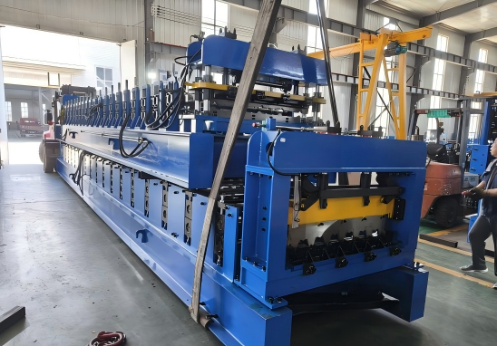 How Zhongtuo Packs and Ships Floor Decking Roll Forming Machines for Safe Global Delivery